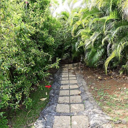 Karureve Villa Deshaies Exterior photo