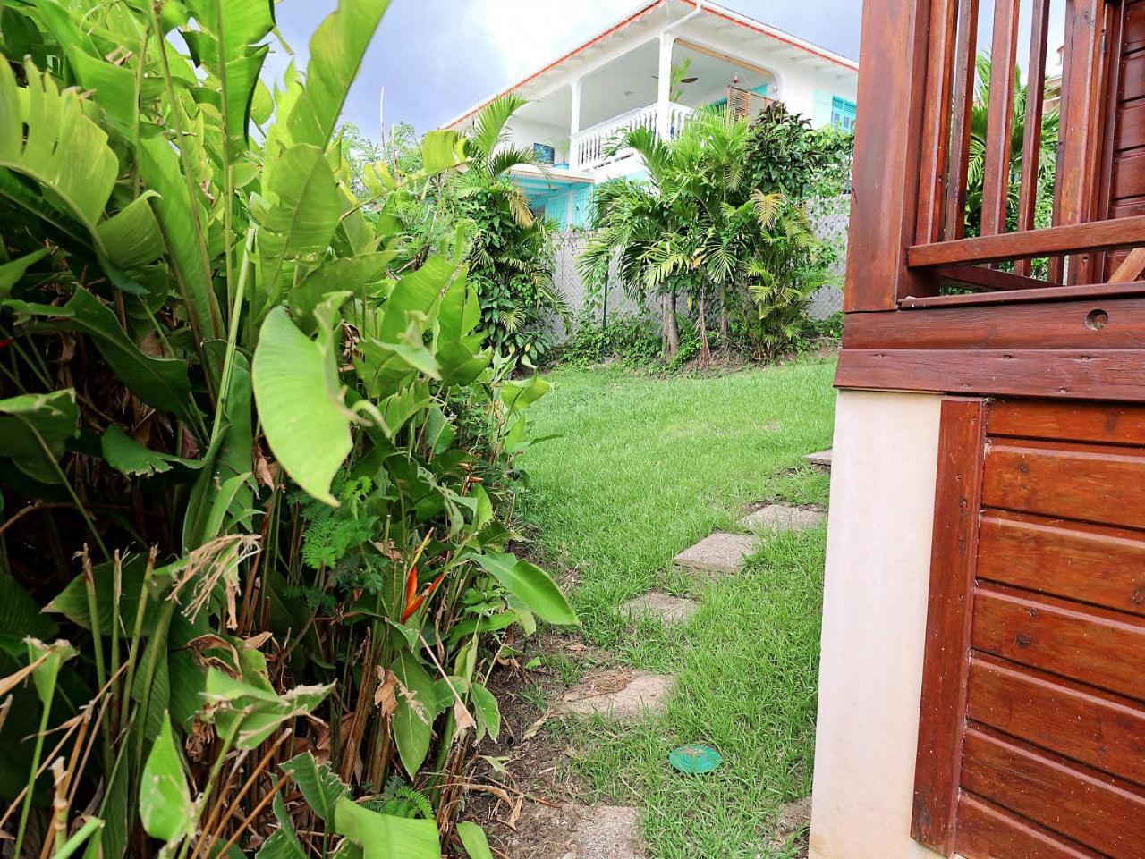 Karureve Villa Deshaies Exterior photo